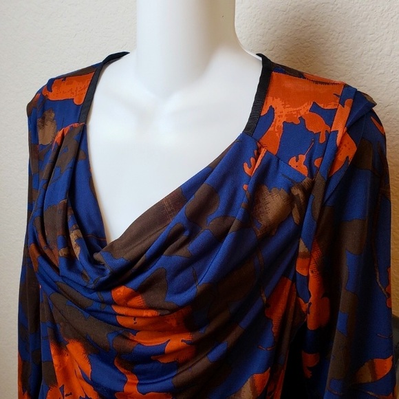 🌸3/$25 Simply Vera Wang Blue & Orange Drape Neck Top with Ruching, Size XS - Picture 2 of 12